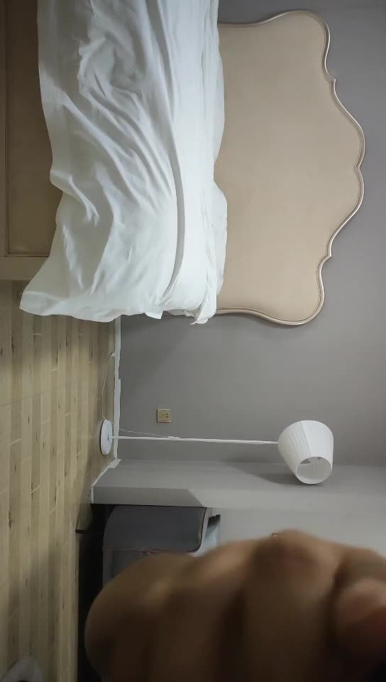 2022-7-7【锤子丶探花】漂亮马尾小姐姐，口活不错认真吸吮，主动骑乘屁股猛坐，操累了再口一会