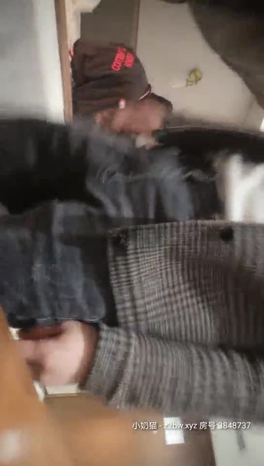 2048社区 - big2048.com@狼哥高价雇佣黑人留学生旺财宾馆嫖妓偷拍约炮长的像周冬雨的极品童颜巨乳嫩妹子