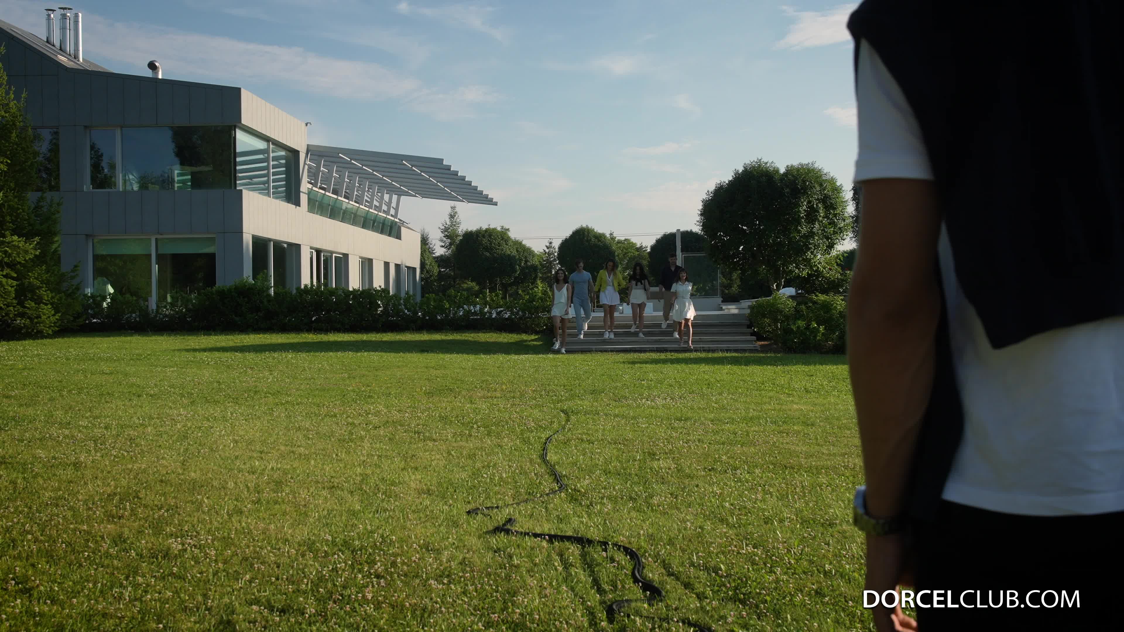 dorcelclub.24.03.11.anita.rover.a.moment.of.relief.xxx