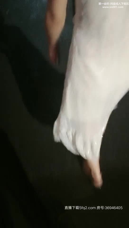 2020,6,8，泡良达人又忽悠一个23岁离异小少妇下海，顺便卖原味内裤，你不撸射我不停，真会照顾粉丝情绪