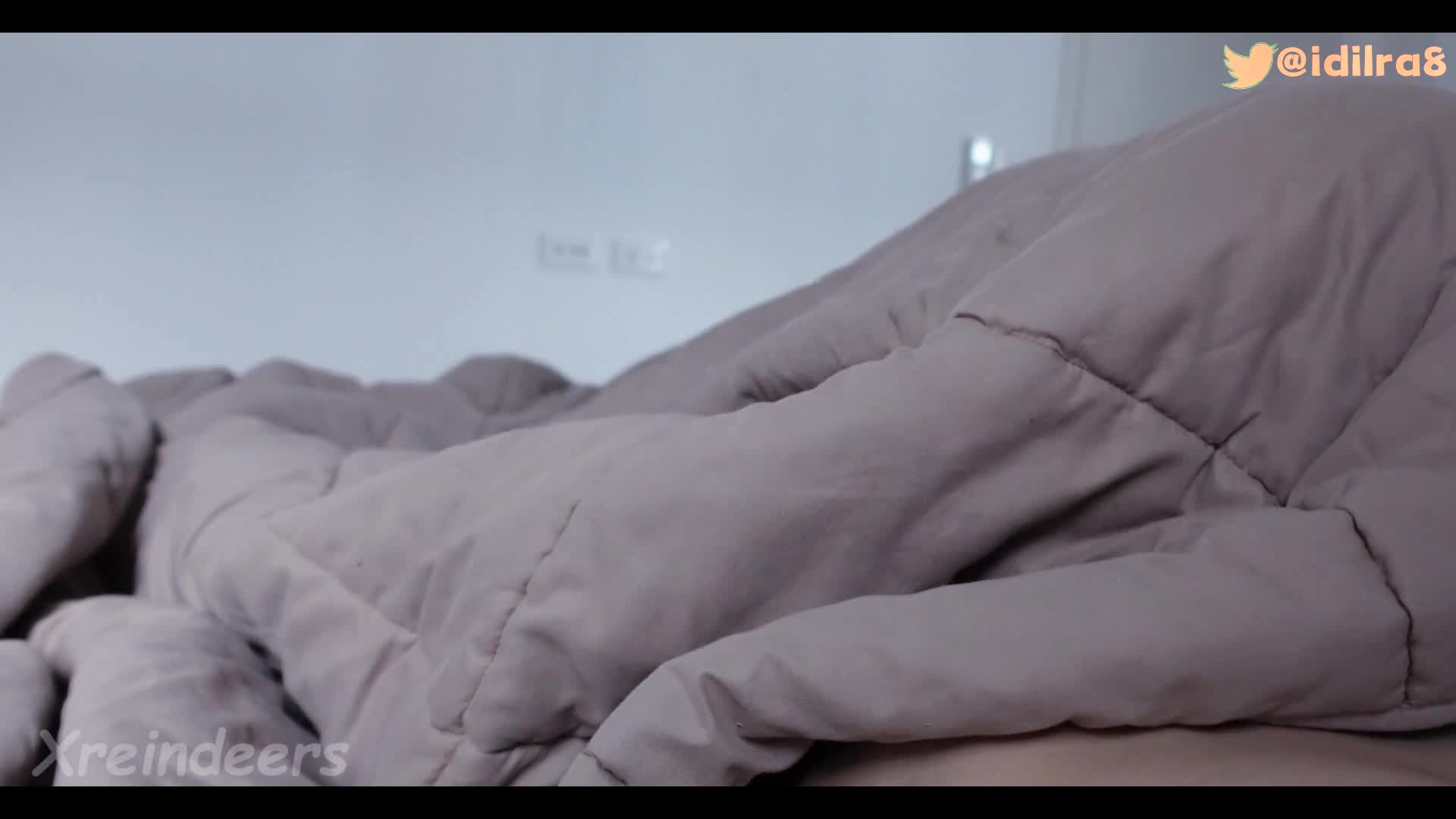 迪丽热巴 女友的的第一发早安炮 无码