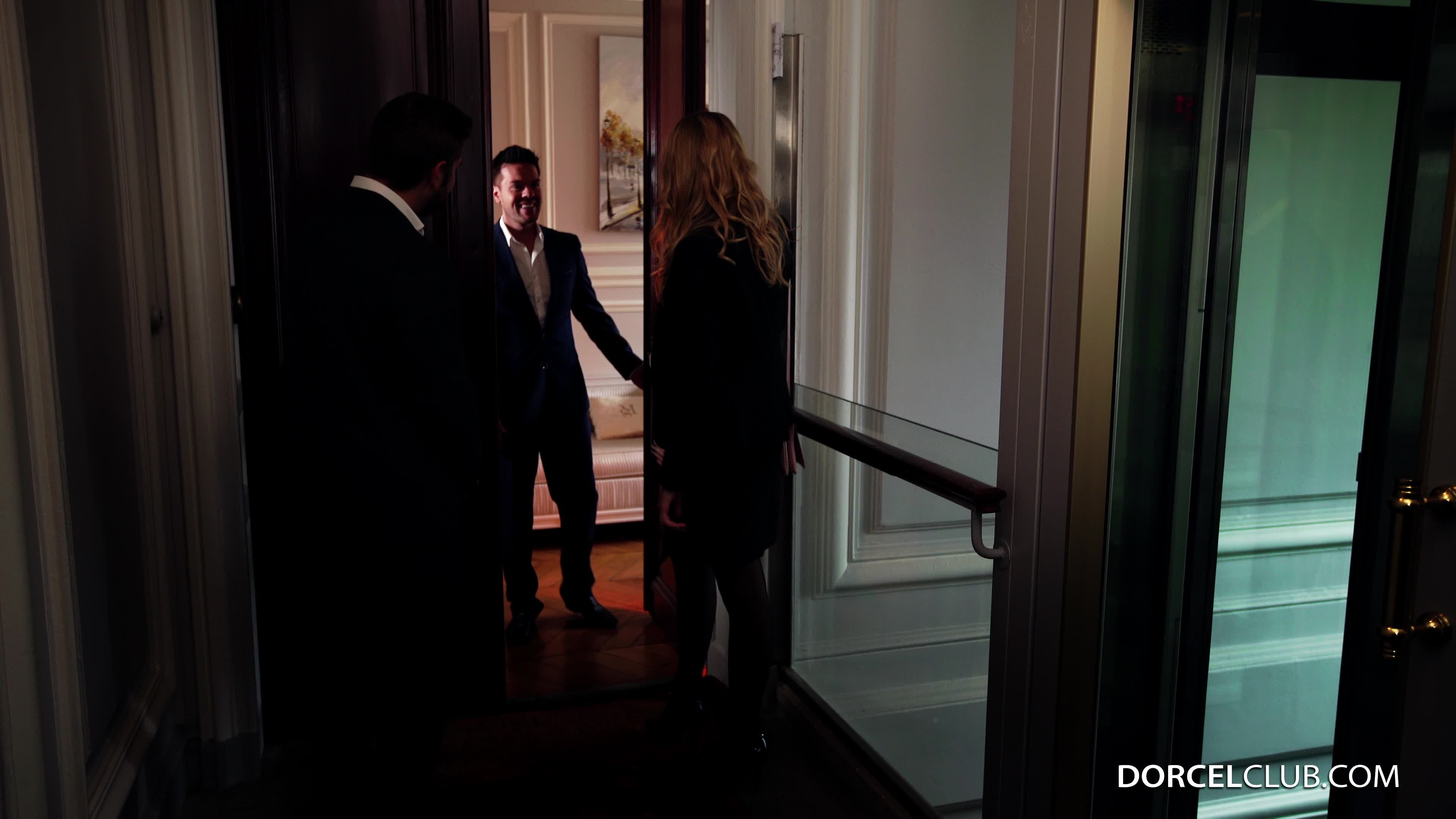 dorcelclub.16.02.05.lucy.heart.and.julie.skyhigh.nice.orgy.between.friends.4k