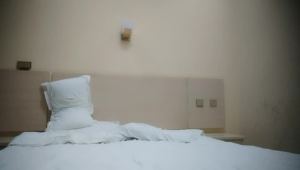 2048.cc@[原-版-]_011_酒-店-专-业-探-花-_20210829