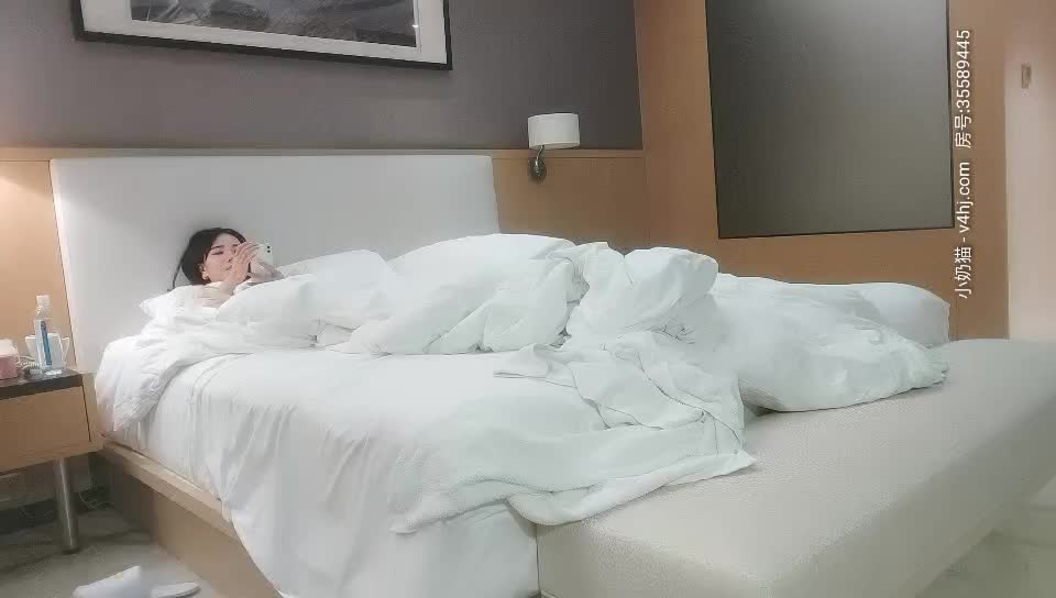 2048.cc@[原版]探花朗李寻欢_啪啪内射极品_20201125