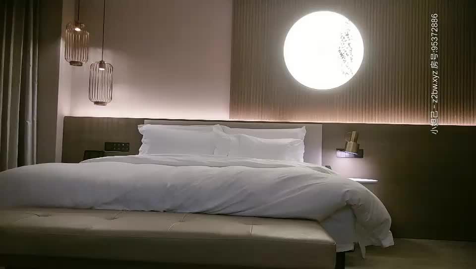 2048社区 - big2048.com@小宝寻花约了个双马尾卡哇伊萌妹子啪啪，穿上女仆装舌吻摸奶调情骑坐后入猛操