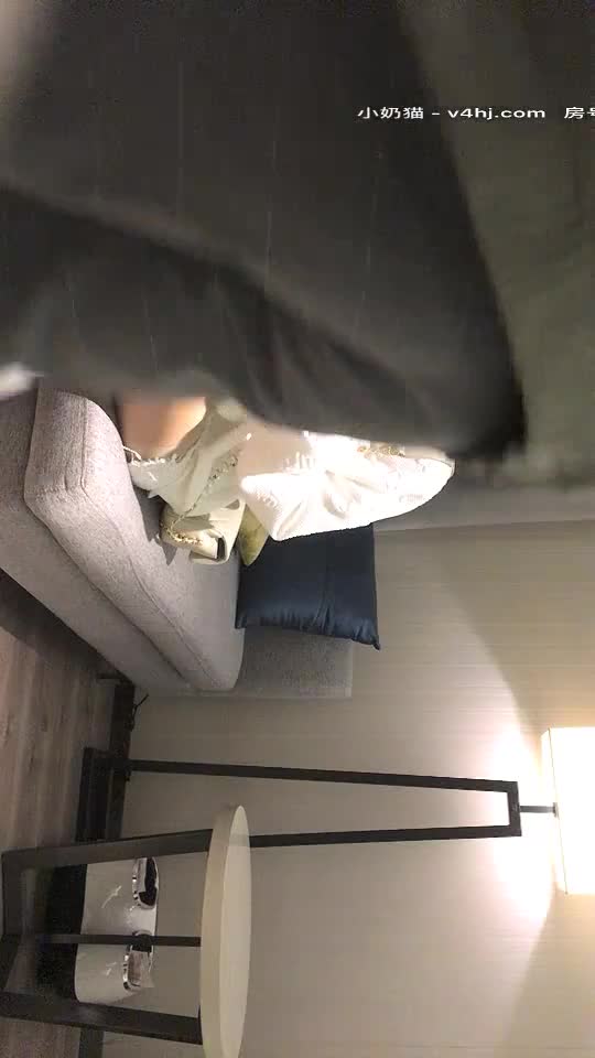 2048社区 - big2048.com@瘦瘦的身材比例非常好的高颜值高端外围女神