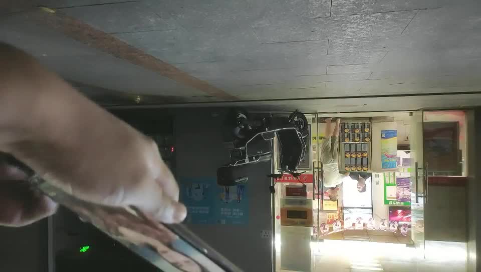 2048.cc@[原-版-]_016_觅-爱-寻-花-_啪-啪-_20210825