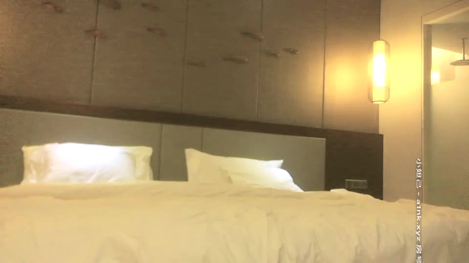 2048.cc@[原版]_025_情感主播李寻欢_返场啪啪极品_20210224