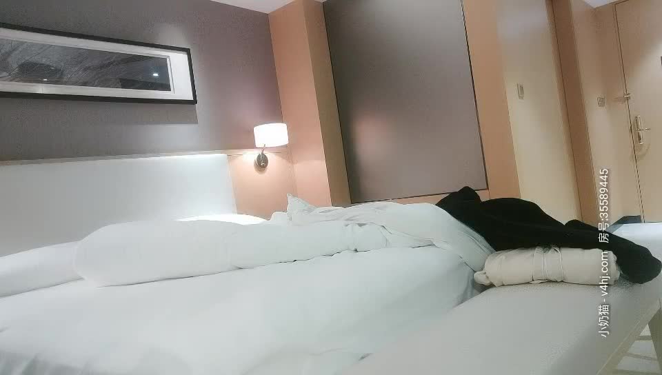 2048.cc@[原版]探花朗李寻欢_啪啪极品a_20201122