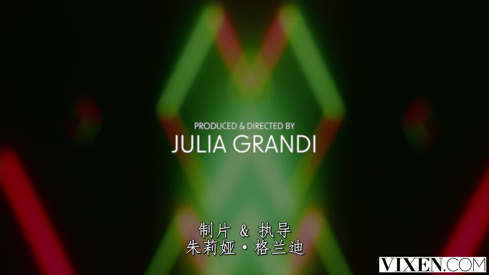 2048.cc@invoguepart1  -vixen.23.07.28.kelly.collins.and.apolonia.lapiedra-c