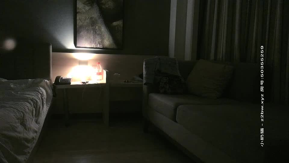 2048.cc@[原版]肌肉佬寻花_啪啪极品_20201209