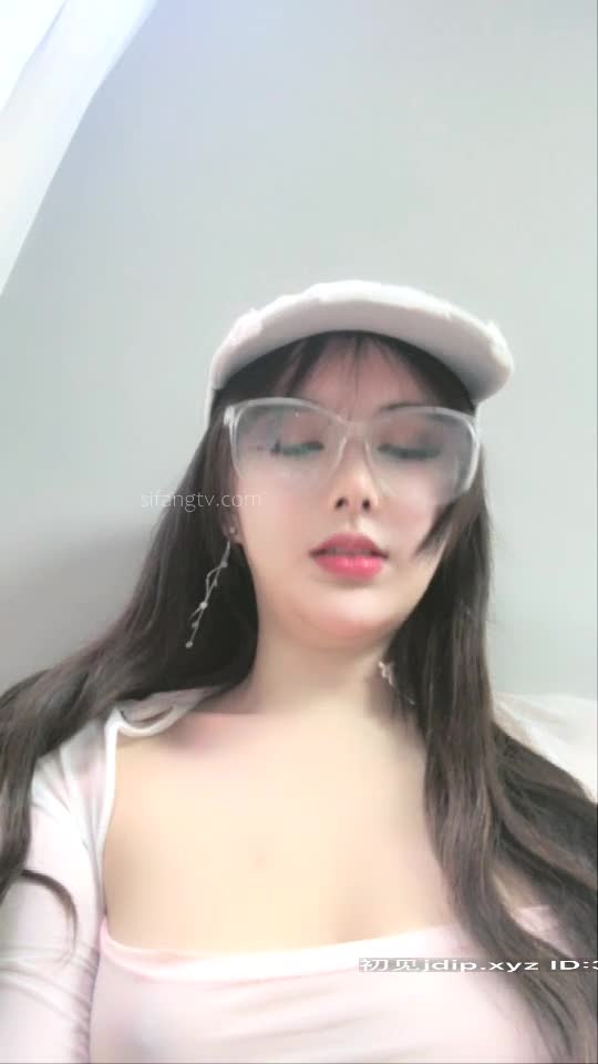 臀控福利~极品蜜桃臀臀控福利~极品蜜桃臀【唐泽雪_Arion】露脸美臀露奶露逼极品诱惑~含福利视频【271V】 (71)