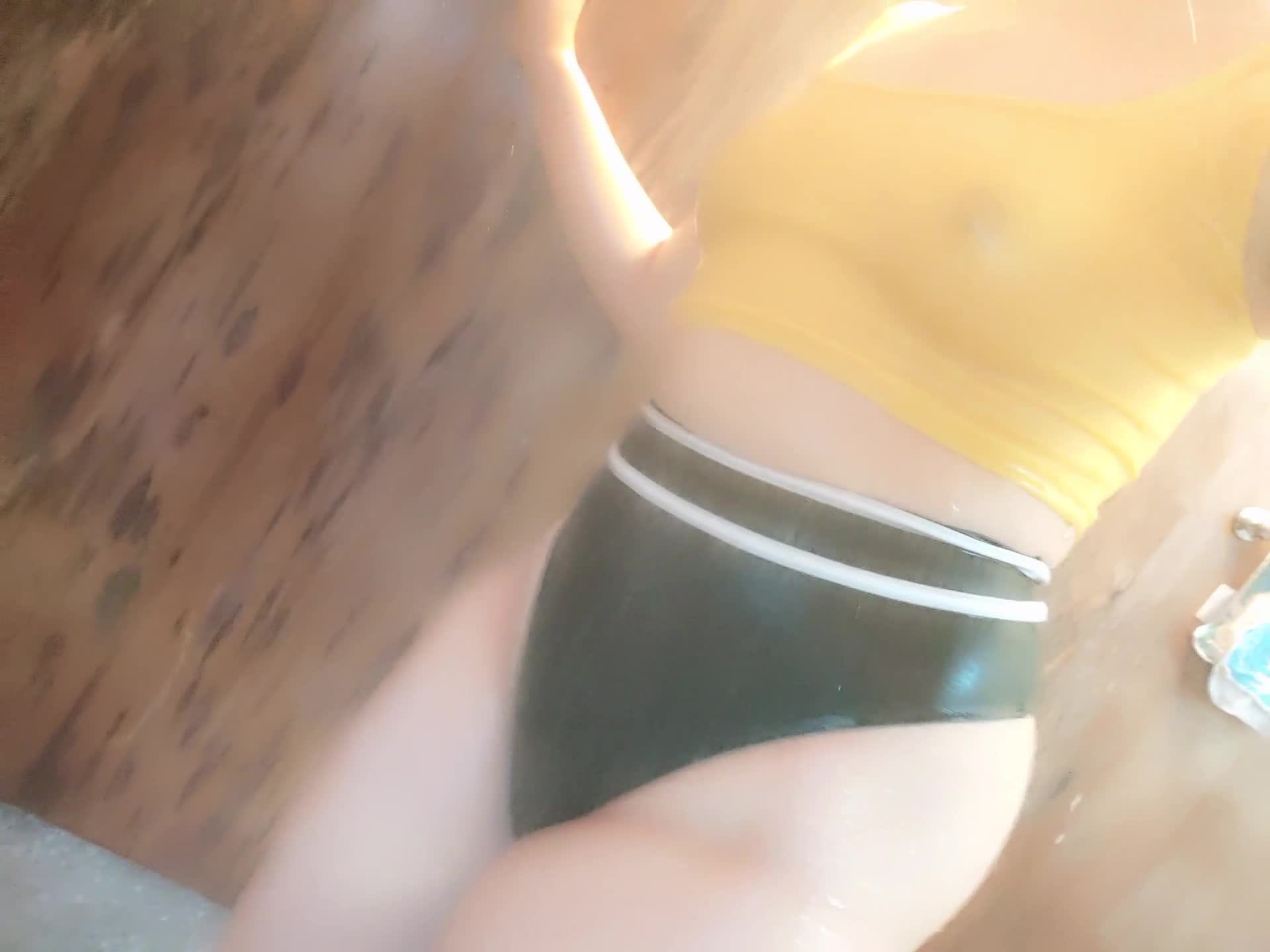 福利姬可爱Coser童颜萝莉 Onlyfans~Nikumikyo (きょう肉肉)【600V】 (1)