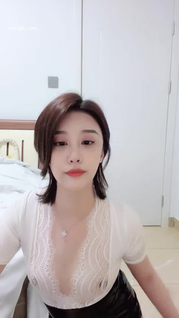 【极品主播】户外喷水女王【夕夕夕颜】最全合集【159V】 (1)