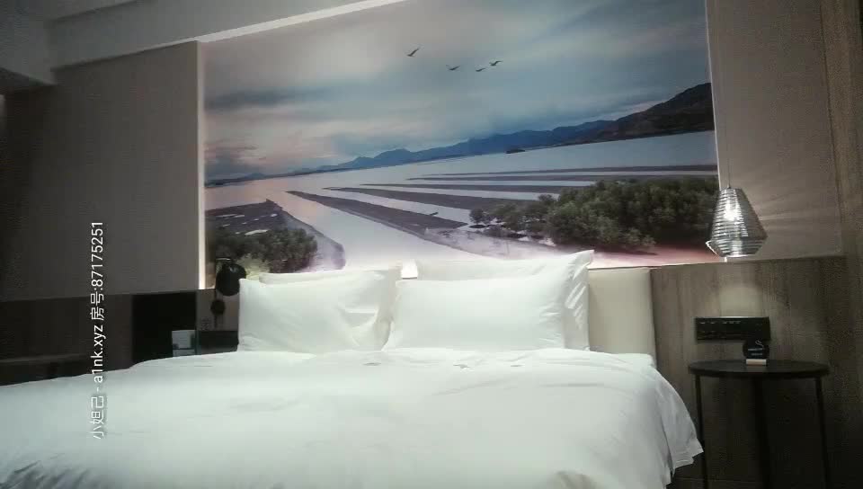 2048.cc@[原版]_019_胖哥探花_啪啪_20210323