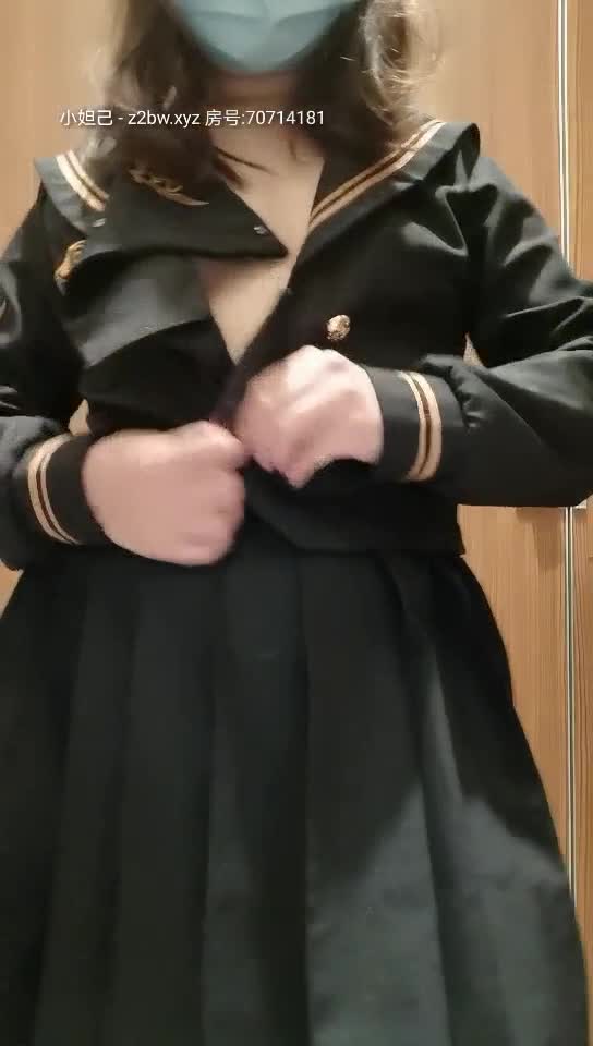 2048.cc@[原版]_002_k六世界小姐_户外商场自慰_20210107