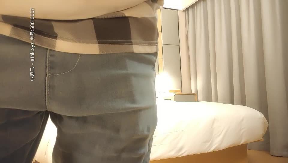 2048.cc@[原版]_039_文轩探花_壹屌啪啪_20210322