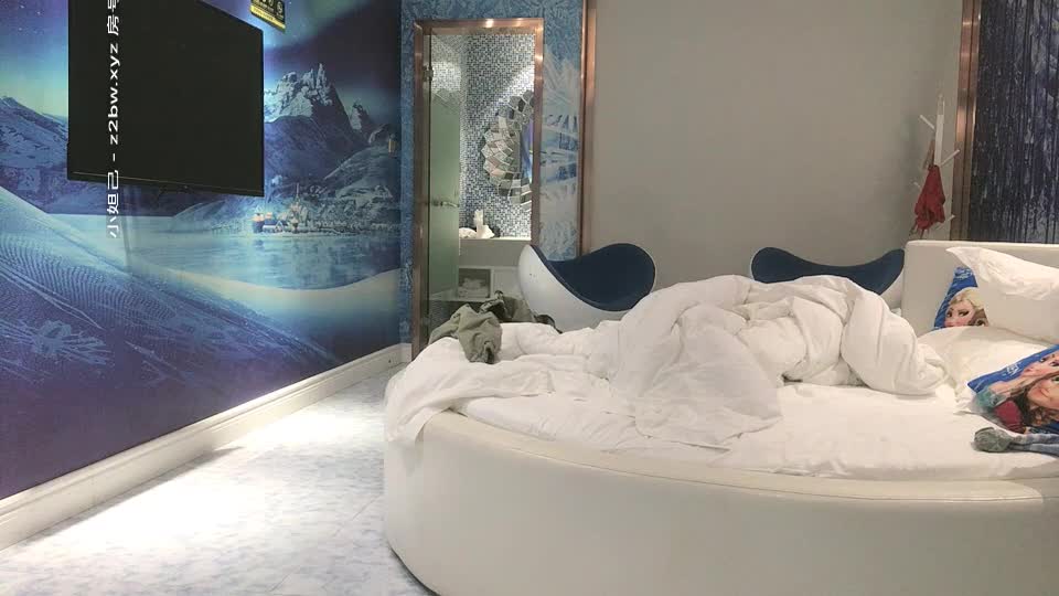 2048.cc@[原版]_058_文轩探花_啪啪极品_20201224