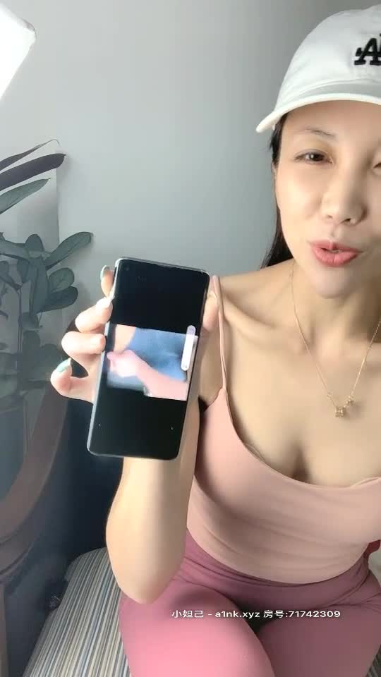 2048.cc@[原版]_025_你的私人教练_自慰_20210413