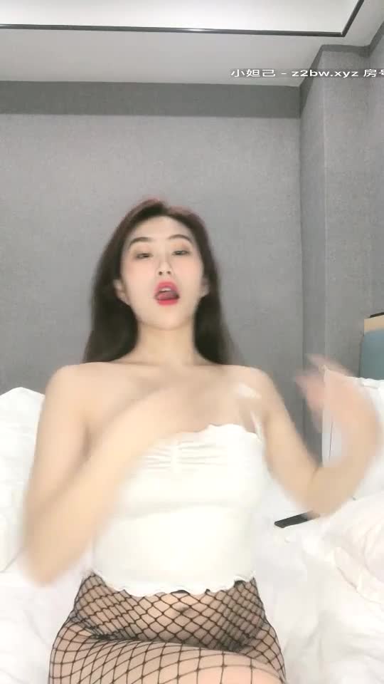 2048.cc@[原版]_037_小圆黎央惠_极品自慰_20210129