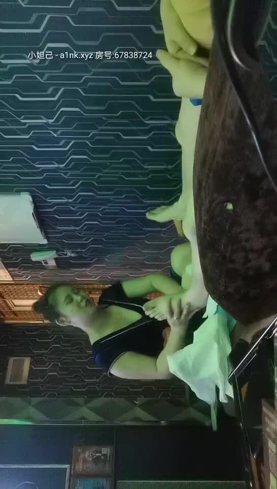 2048.cc@[原版]_037_小冬瓜啊_啪啪_20210416