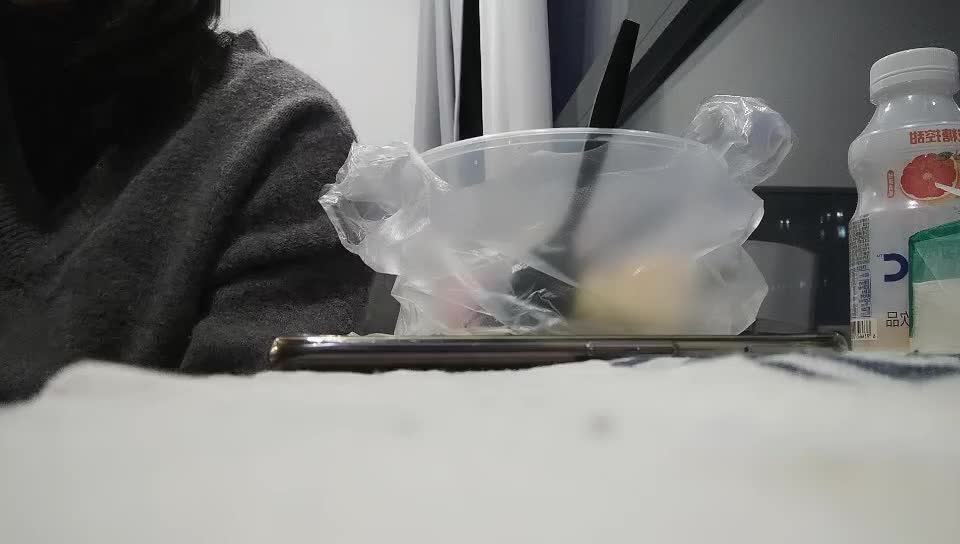 2048.cc@[原y版b]_004_换h妻q探t花h_啪p啪p_20211119