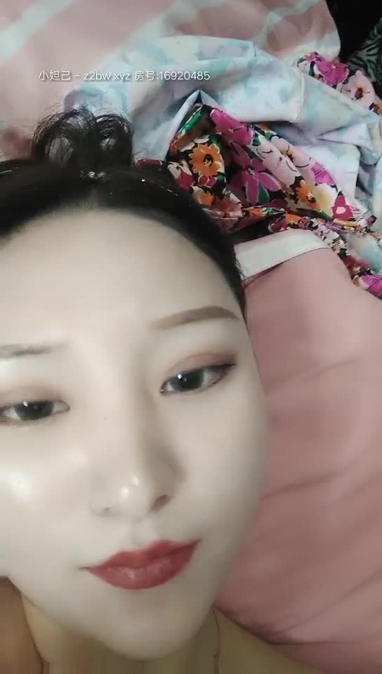 2048.cc@[原版]_064_艺校学妹_自慰_20210113