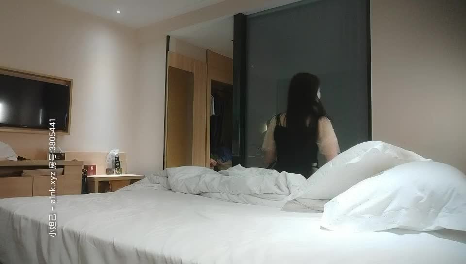 2048.cc@[原版]_045_西门又探花_啪啪_20210414