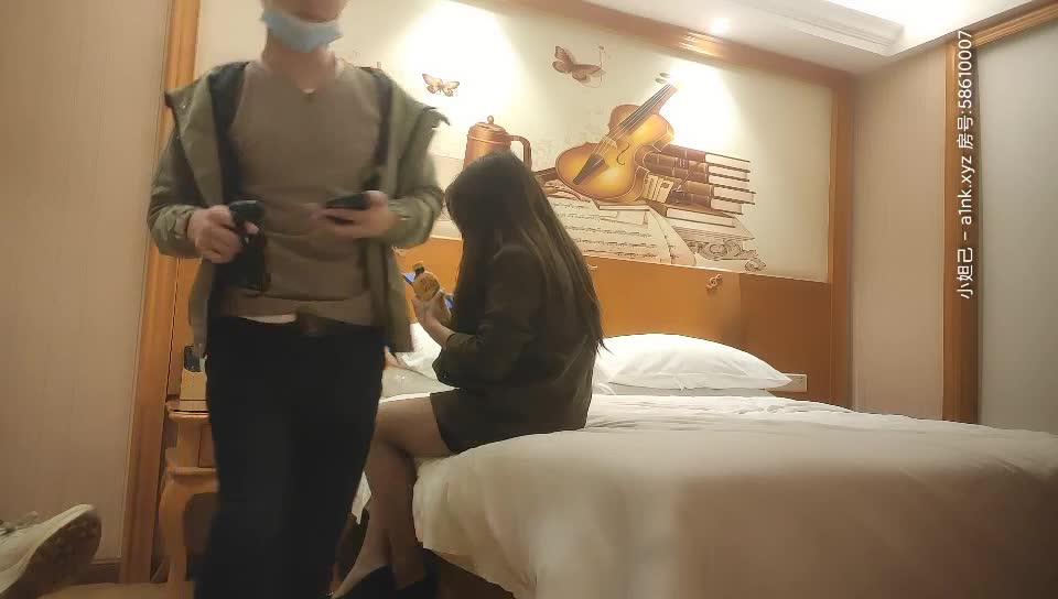 2048.cc@[原版]_039_文轩探花_啪啪_20210311