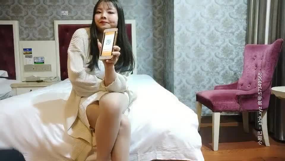 2048.cc@[原版]_028_探花小老弟_啪啪_20210314