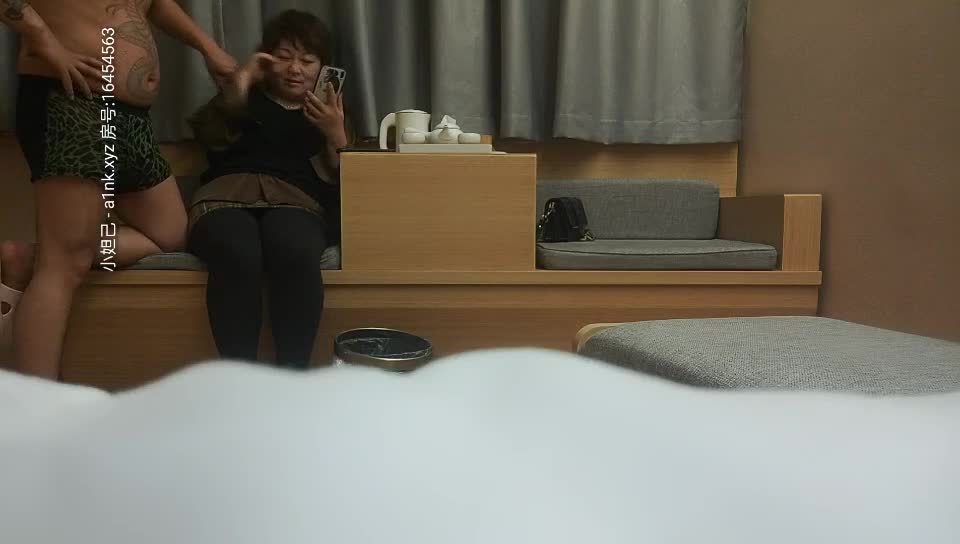 2048.cc@[原版]_025_请君莫笑之探花_啪啪_20210222