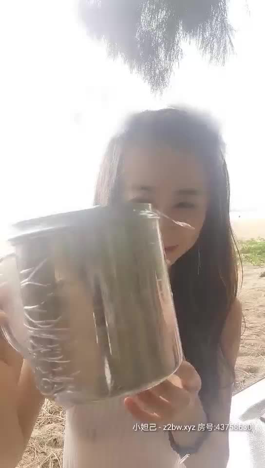 户外公共场所露出【西安大表姐】公共场所自慰 和炮友啪啪啪啪 【60v】 (6)