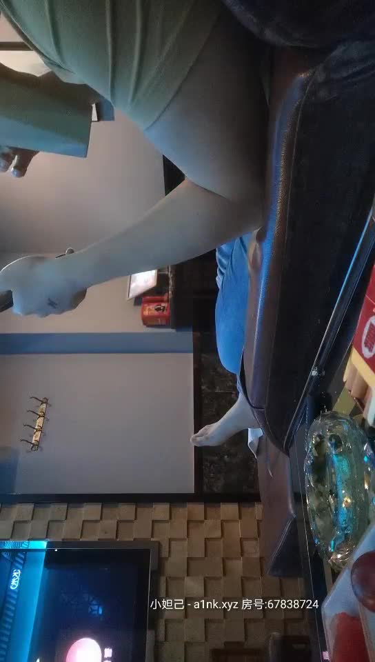 2048.cc@[原版]_046_小冬瓜啊_啪啪_20210415