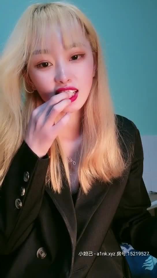 2048.cc@[原版]_044_小姐姐可可_密码房自慰_20210311