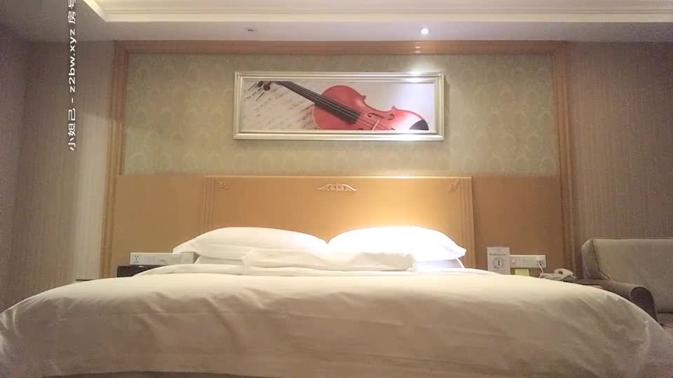 2048.cc@[原版]_046_小宝寻花_啪啪加钟两场_20201220