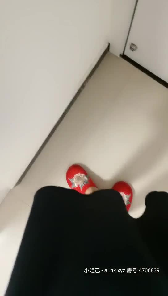 2048.cc@[原版]_026_骚玫瑰_密码房自慰_20210219