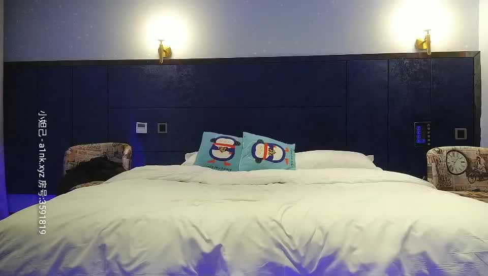 2048.cc@[原版]_046_野狼出击_啪啪_20210306