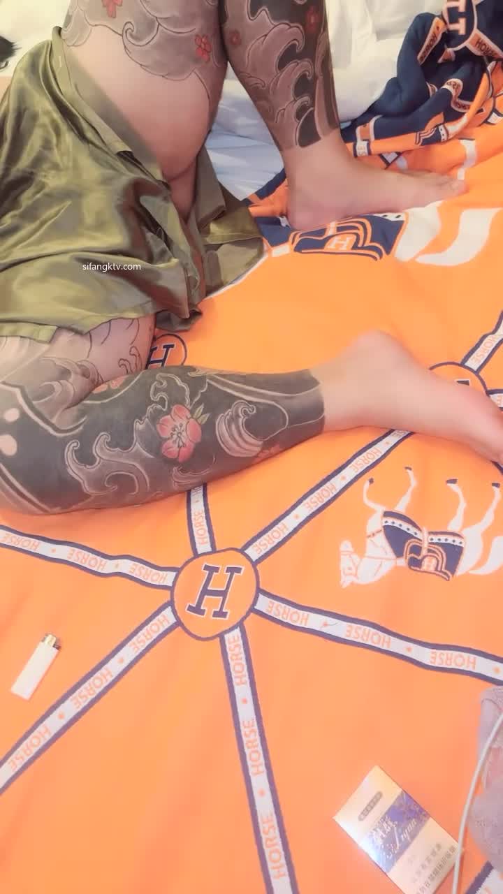 【极品主播】户外喷水女王【夕夕夕颜】最全合集【159V】 (80)