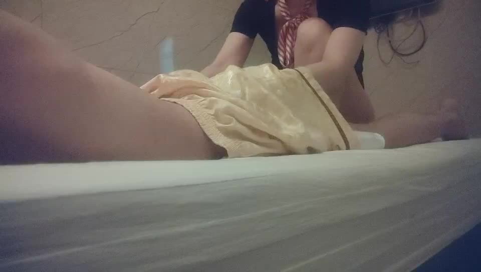 2048.cc@[原y版b]_018_光g头t强q寻x欢h_啪p啪p_20220104