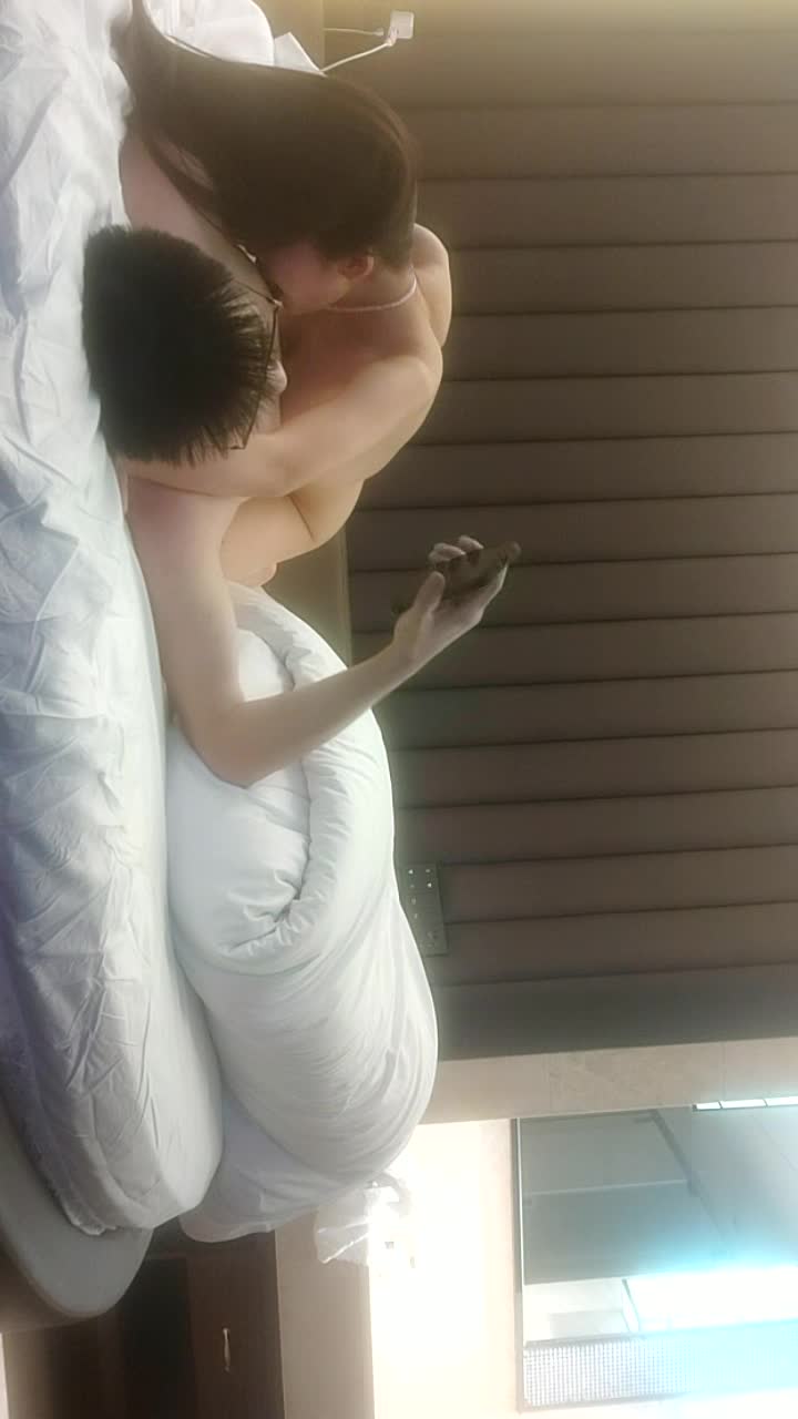 2048.cc@243_(探花)20231019_翻车探花只玩真实