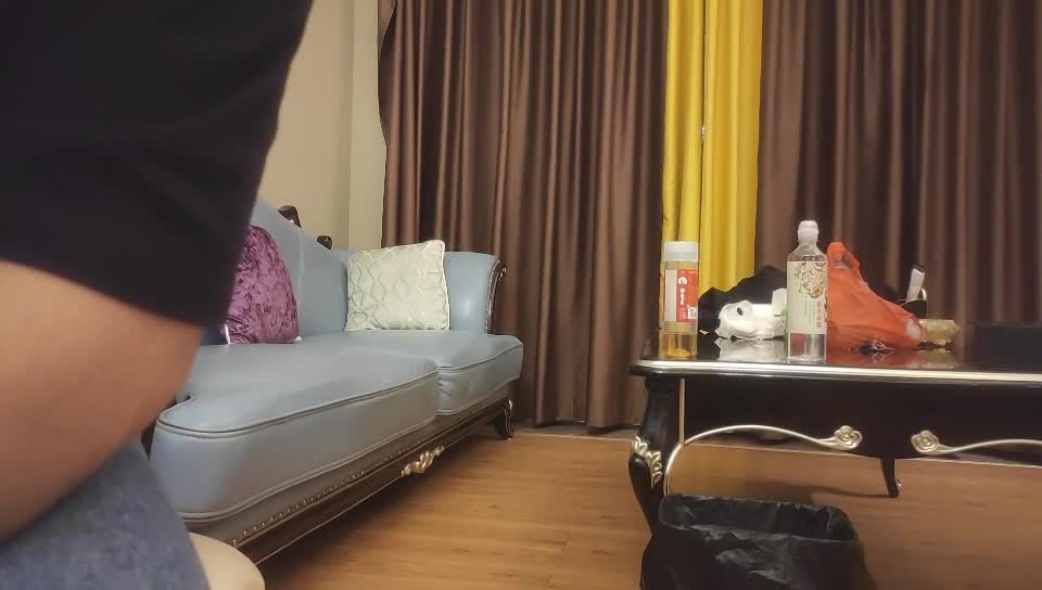 2048.cc@[原y版b]_062_我w有y一y台t拖t拉l机j_啪p啪p第d一y场c_20220310