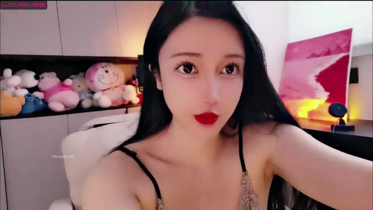 G奶美女~跳蛋道具自慰~ 【pr3ttyp1nkpussy】【100v】 (39)