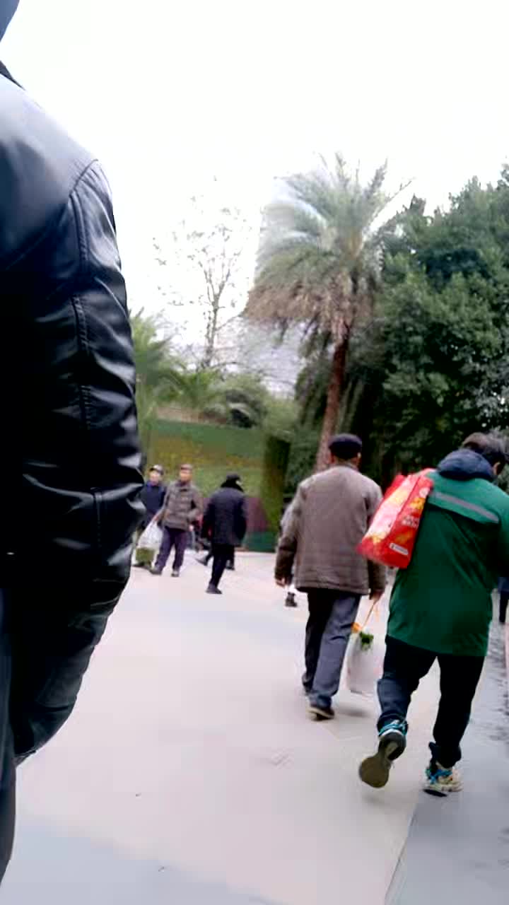 2048.cc@425_(探花)20240127_公园探索站鸡