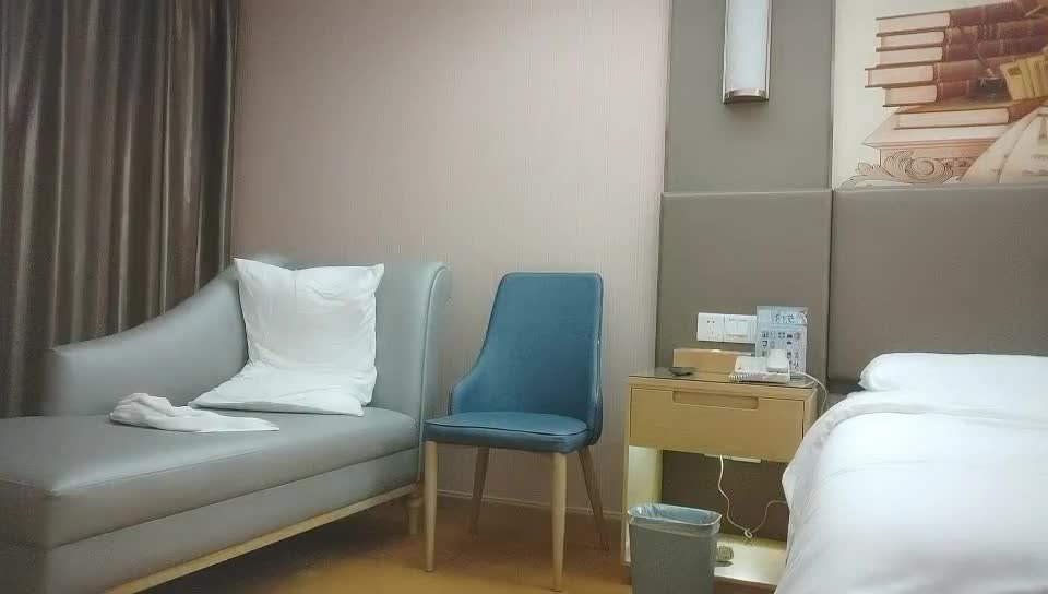 2048.cc@[原y版b]_026_大d利l支z持c_啪p啪p第d二e场c_20211010