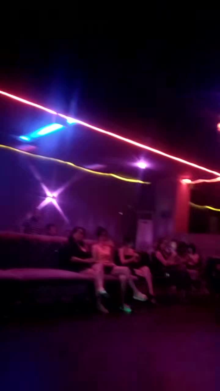 2048.cc@419_(探花)20230911_强哥探索快餐女