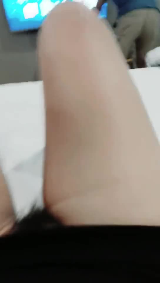 發騷少婦勾引酒店電工詳情介紹-發騷少婦勾引酒店電工在線觀看-發騷少婦