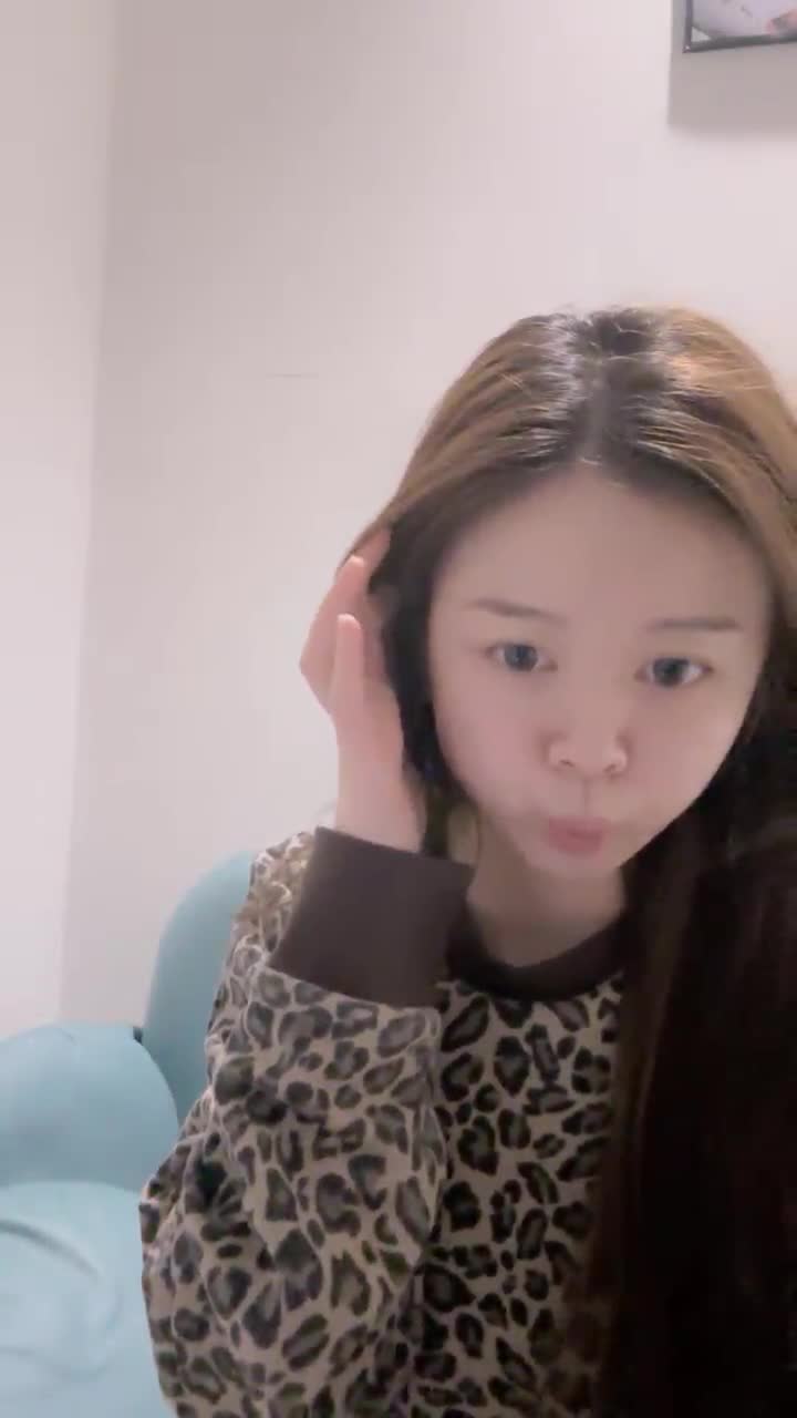 酒吧女神~4月合集【财神爷的心尖宝贝】极品女神~骚舞~道具自慰~流白浆【23V】 (19)