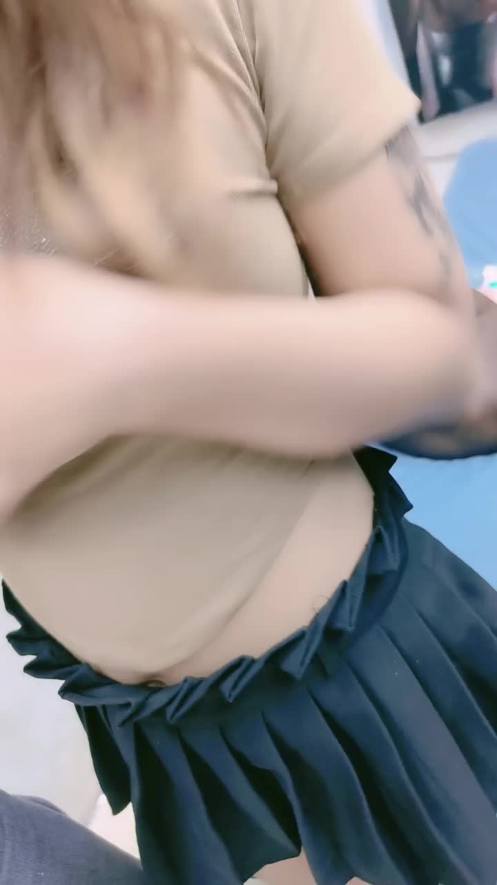 录无水~巨乳御姐~丰乳肥臀~P7【别再叫我妈妈】超大道具自慰~喷水如泉~淫语辱骂【31V】 (42)