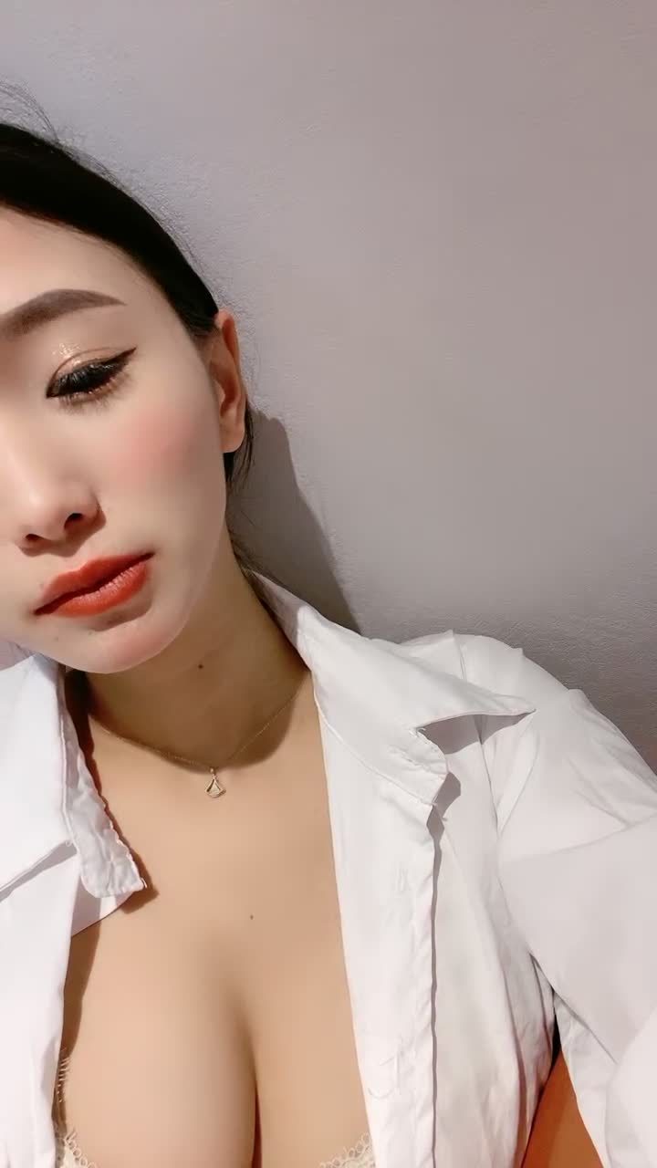 高颜值在职平面模特骚姐姐【冉北北】高跟长腿~极品美臀做爱【100V】 (113)