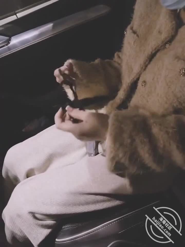 【2022.12.12】 为妹妹配备遥控跳弹加上豹纹内裤！商场！公厕！车震！内射~全套了！